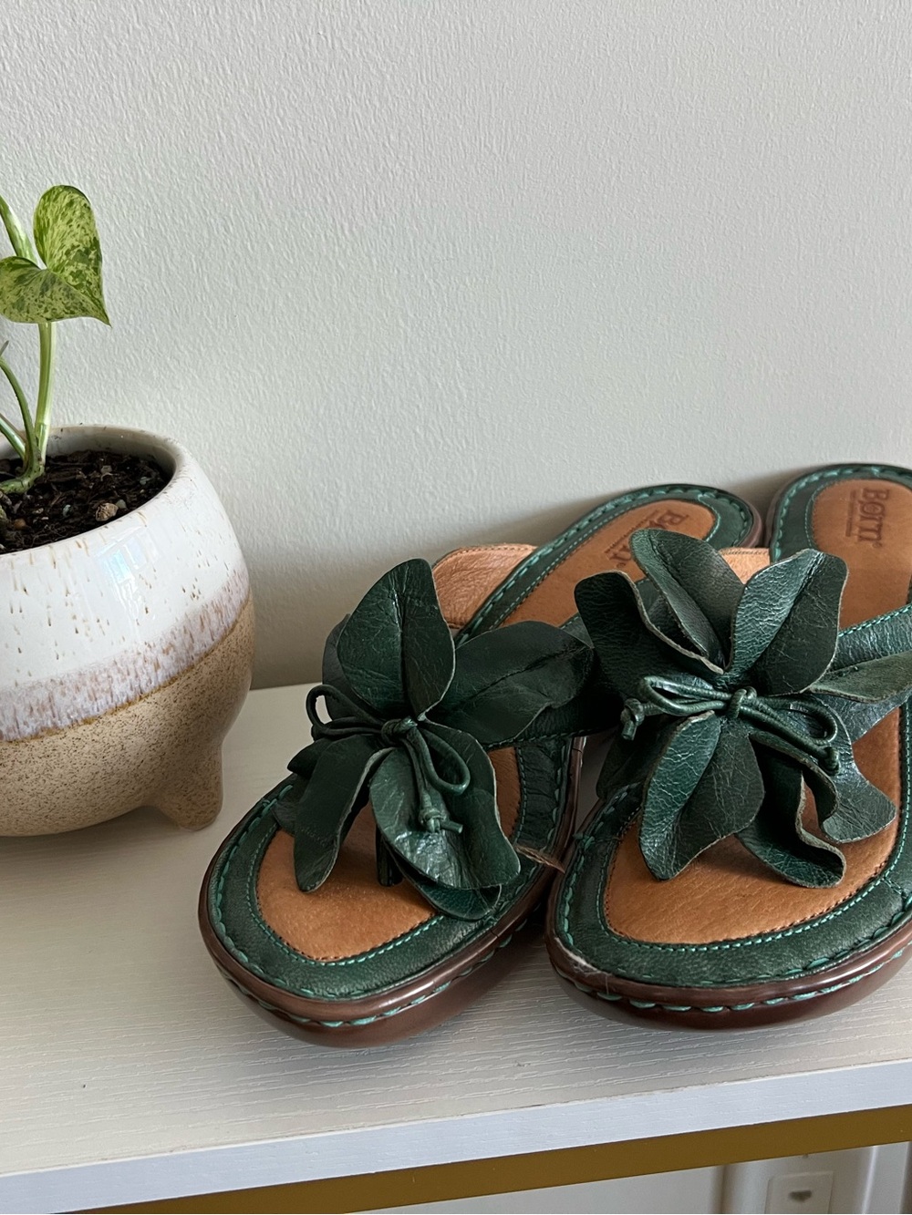 Born Handcrafted Floral Floral Leather Slide Sandals - Dark Green Women